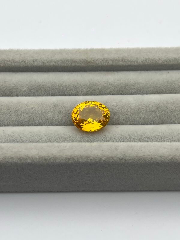 4.10ct Natural Yellow Sapphire (H)